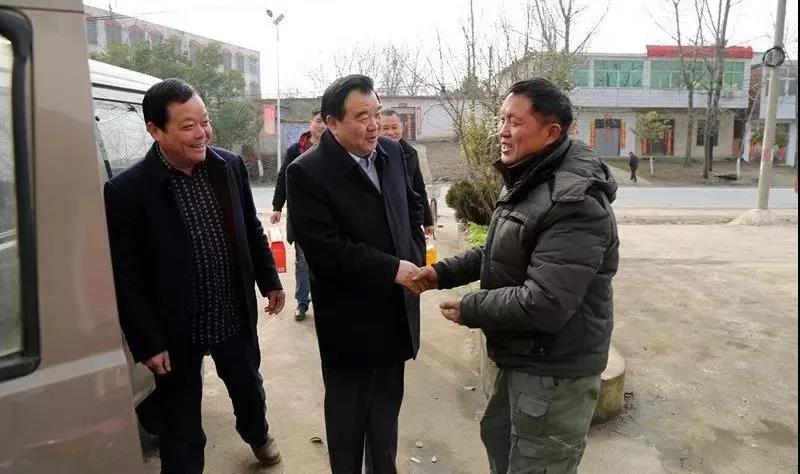 華英農業最新公告，變革引領自信與成就，攜手共創美好未來！