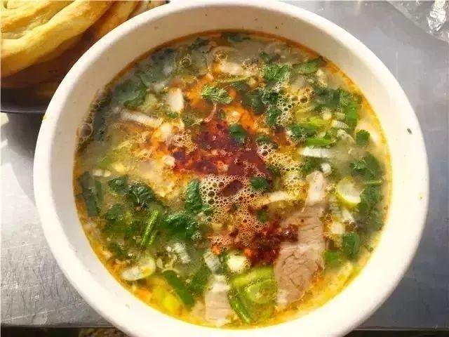 冬日暖心羊肉湯，最新羊肉湯美食來襲！