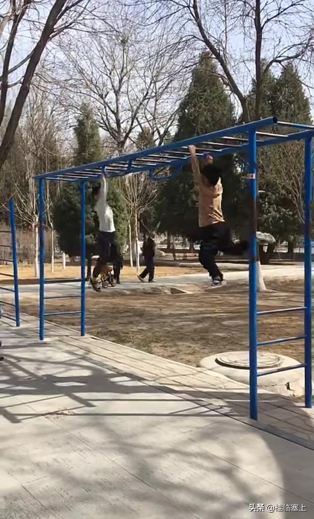 銀川遛娃現(xiàn)象，多維解讀下的文化熱潮