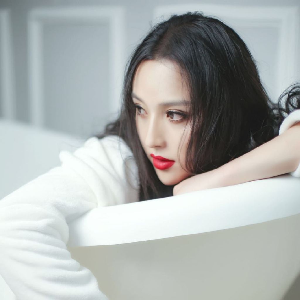 劉卡思的最新日常，友情、歡笑與家的溫馨時刻