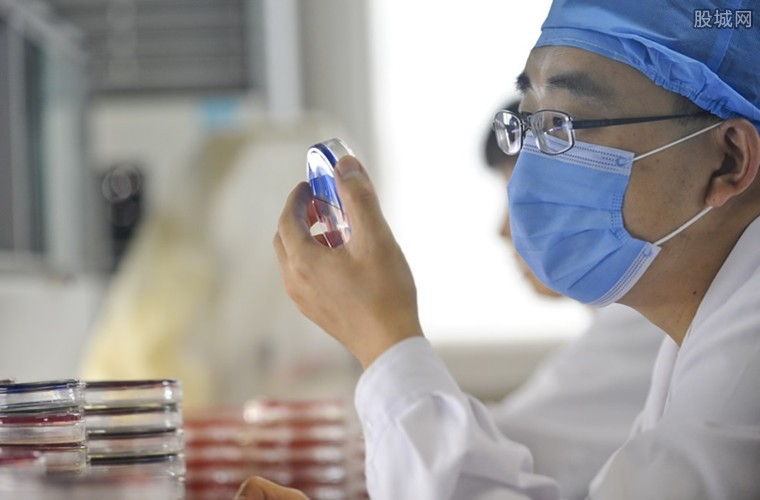 科技監測神器揭示最新疫情動態，照亮健康之路