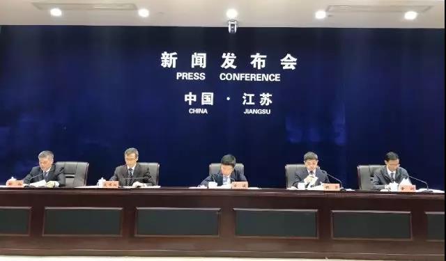 泗洪飛機(jī)場(chǎng)最新動(dòng)態(tài)，科技巨頭重塑航空體驗(yàn)