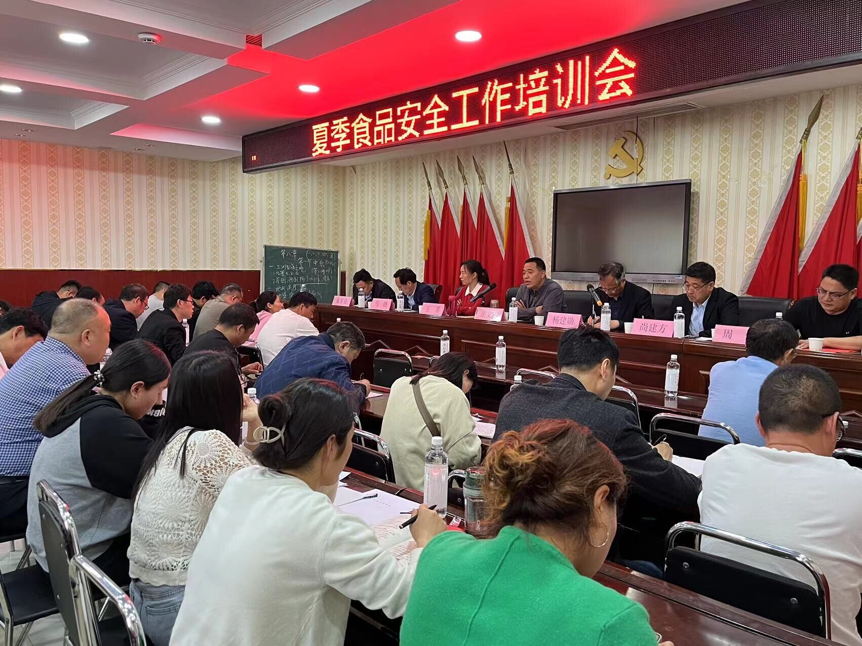 方城縣楊樓鎮(zhèn)最新新聞熱點,值得關(guān)注的話題更新中