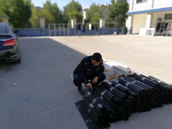 揭秘網絡販槍背后的神秘故事，小巷特色小店揭示最新消息