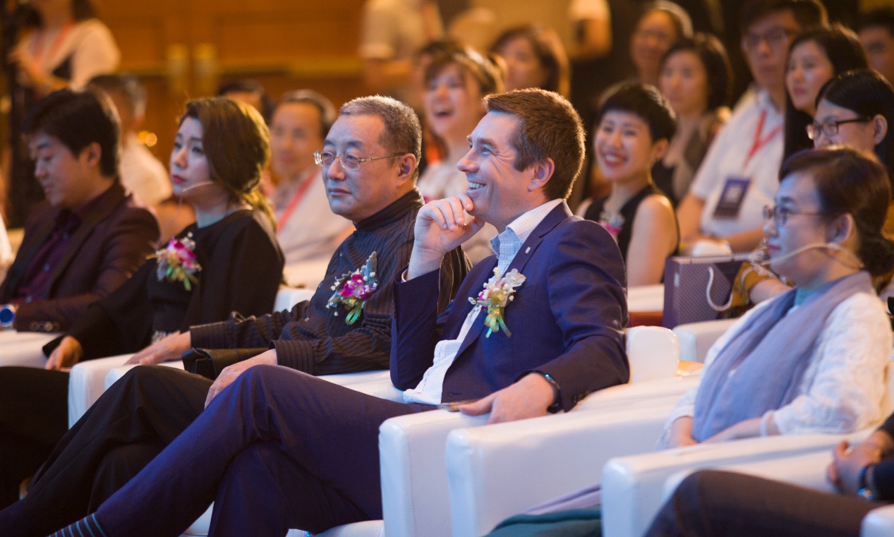 中硅融德新動態(tài)，變化中的學(xué)習(xí)之旅，自信與成就感的源泉