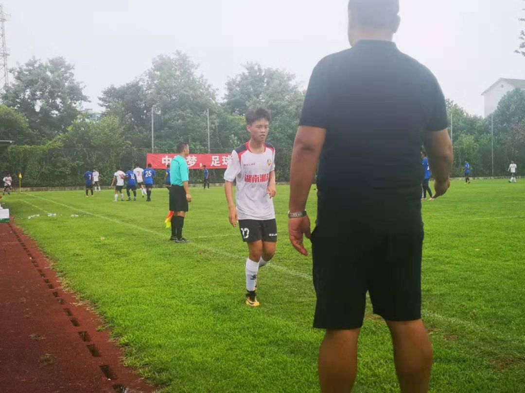 武漢卓爾U17青春熱血啟航,夢想篇章的最新動態