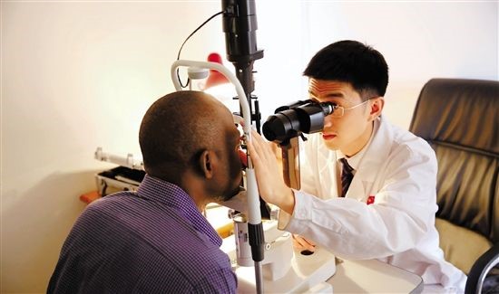 王寧利最新青光眼治療,革新策略與前沿技術(shù)的應(yīng)用
