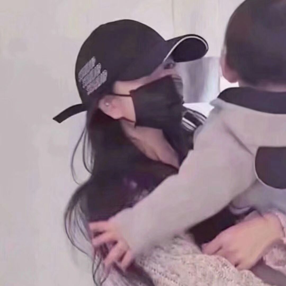 時(shí)代印記與情感共鳴，最新版情侶頭像一對(duì)