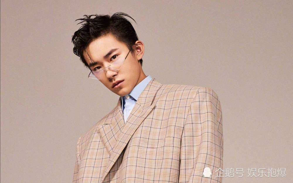 易烊千璽最新電視劇,城市友情的閃耀之光