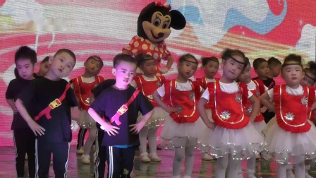 最新小矮人二人轉，傳統與現代的完美融合演繹