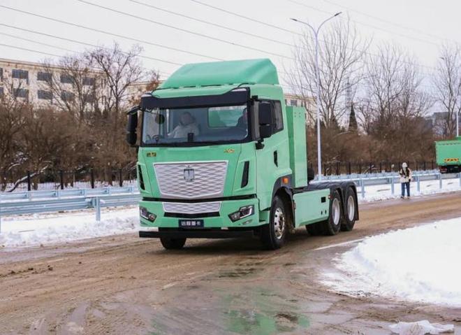 新能源重卡最新動態,綠色之旅的奇妙探索