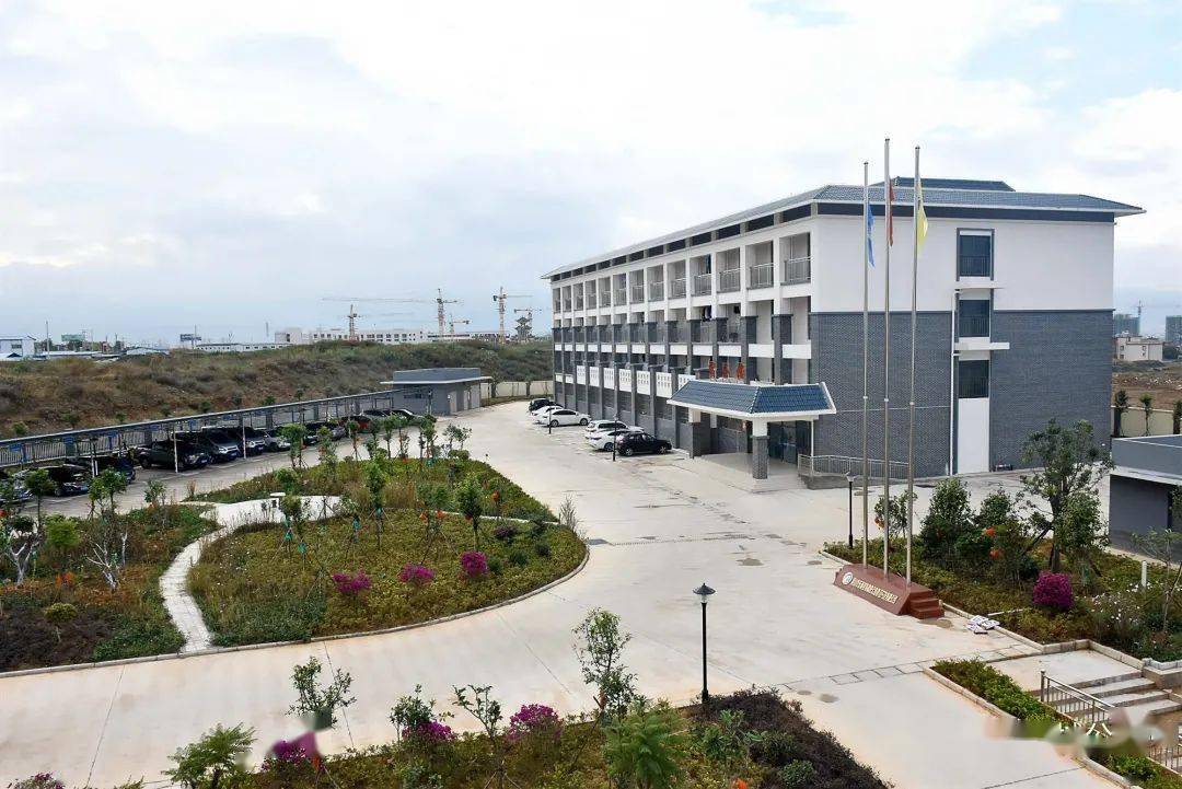 云南省收費(fèi)站最新招聘啟事,開(kāi)啟自信與成就的職業(yè)之旅